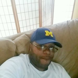 Meet your Posher, Damon